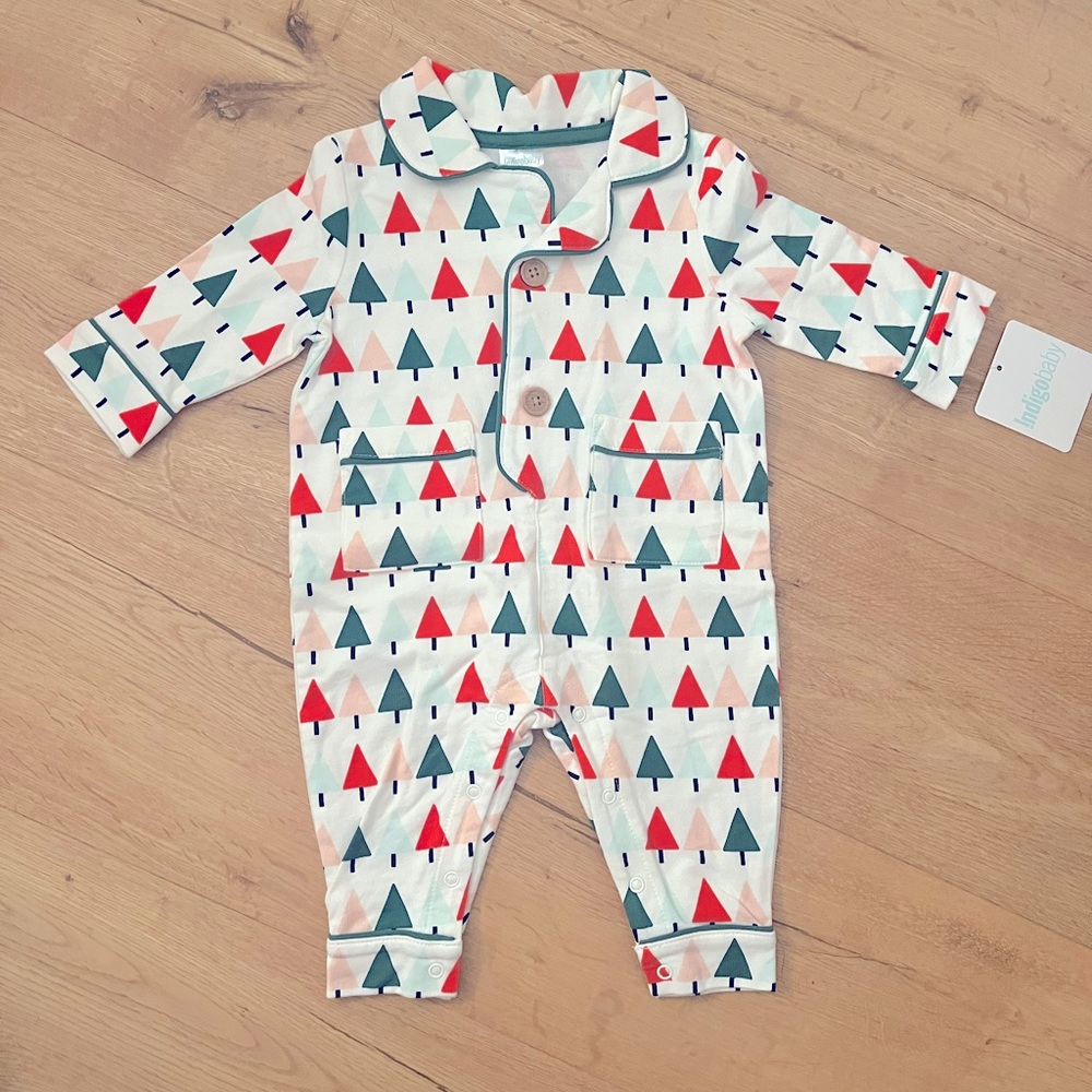 Indigo baby NWT holiday Christmas tree romper onesie 3-6 months